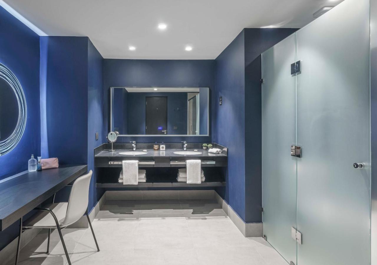 Pullman Santiago Vitacura المظهر الخارجي الصورة Bathroom