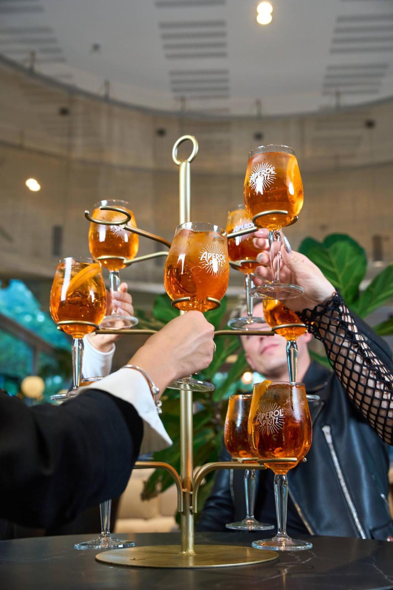 Pullman Santiago Vitacura المظهر الخارجي الصورة A glass of Prosecco DOC